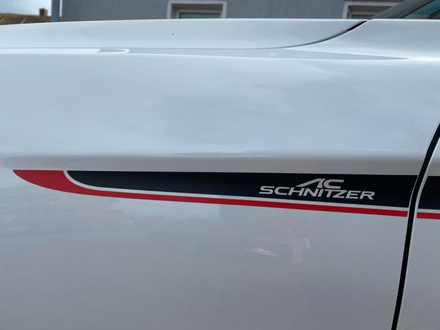 BMW 118 d, Schnitzer, navigation, climatisation, phares xénon, 1ère génération – Image 26